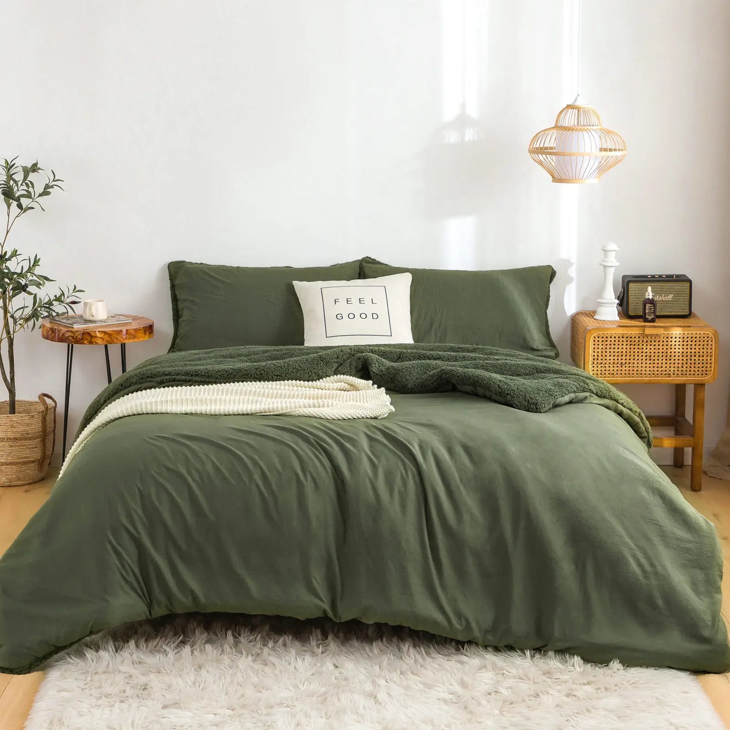 Warm Ultra-Soft Sherpa Bedding Comforters Sets , Light Weight Fluffy Fleece Down Alternative